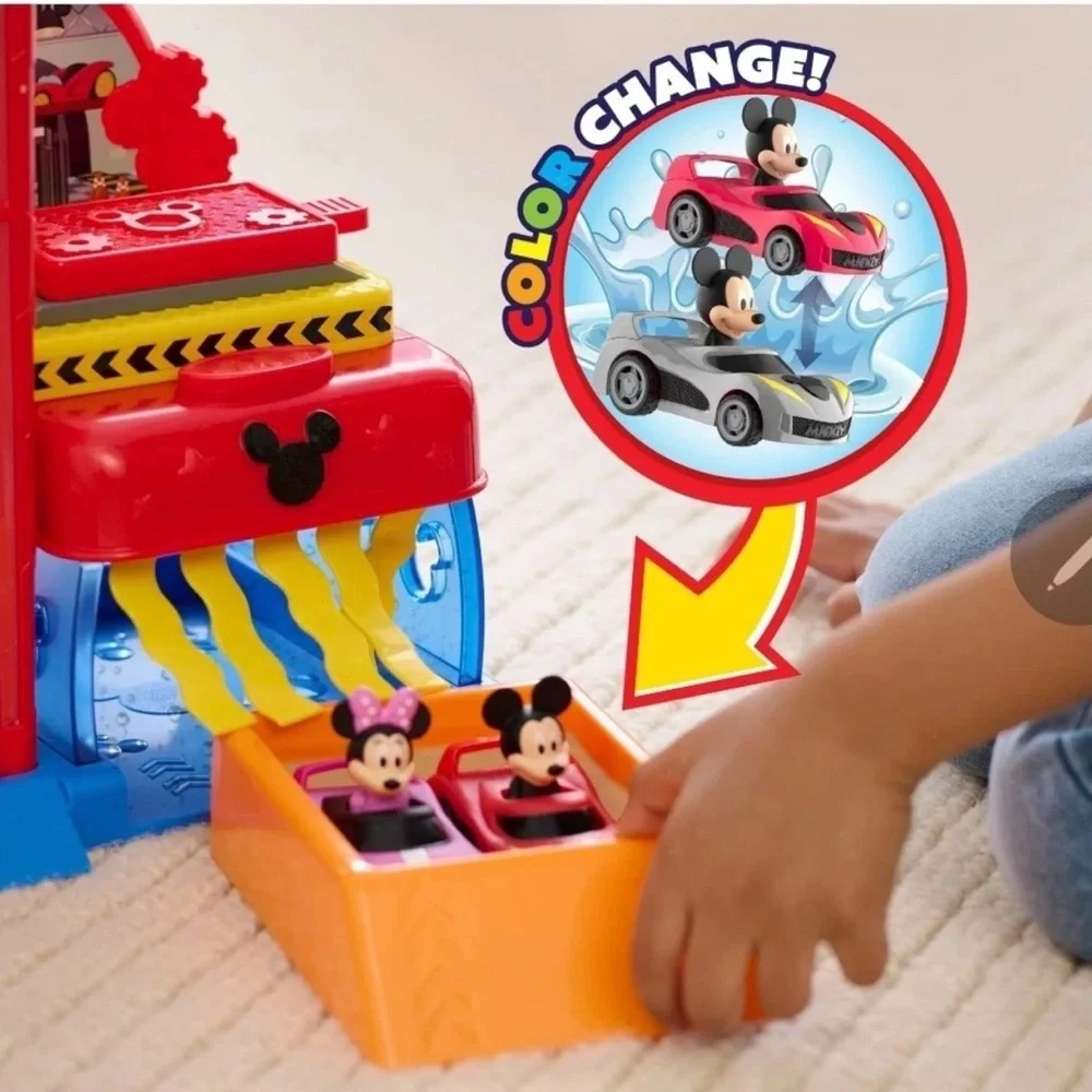 NIB Disney Junior Mickey Mouse Ready To Race Garage with‎ Color Changing Cars